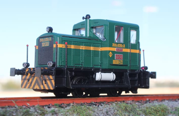 301 030