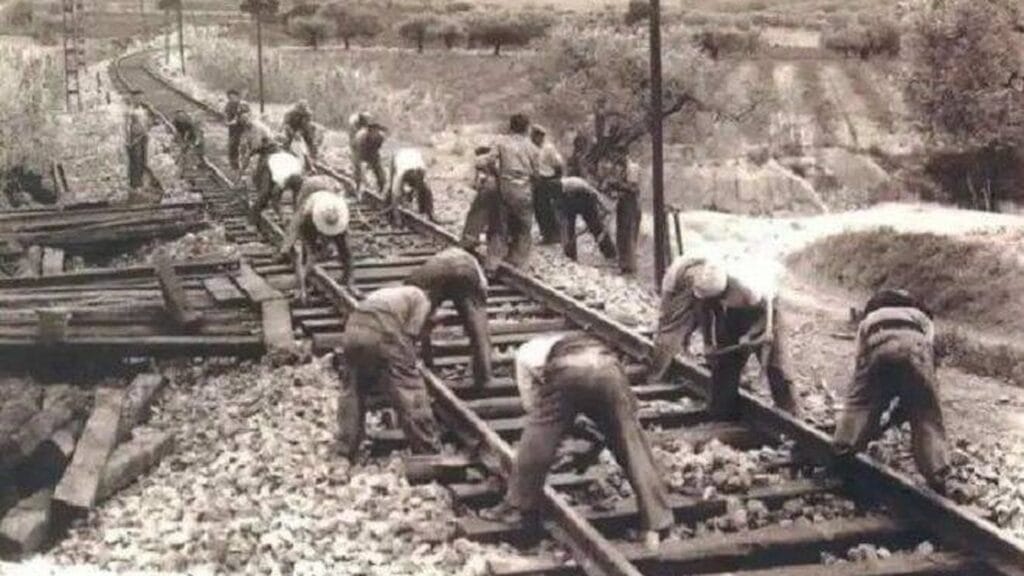 El ancho ibérico que nunca lo fue, los seis pies castellanos y otras ironías sobre el ancho de vía via
